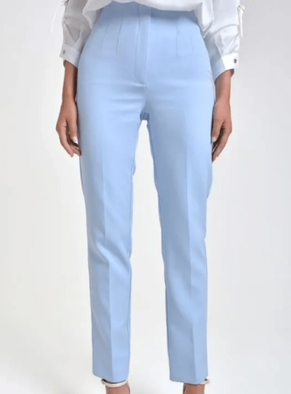 Pantalón tipo Zara con pinzas liso - Imagen 4