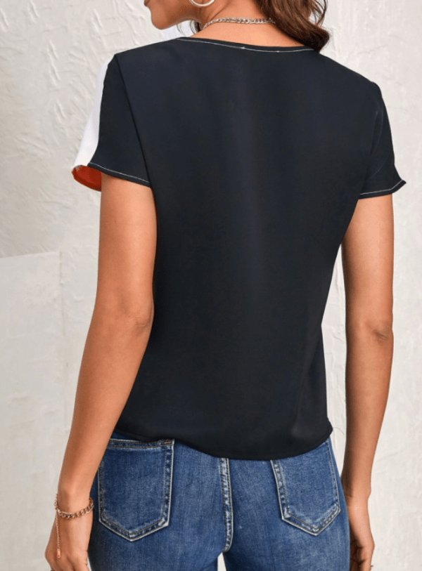 Blusa de color combinado de cuello redondo - Imagen 2